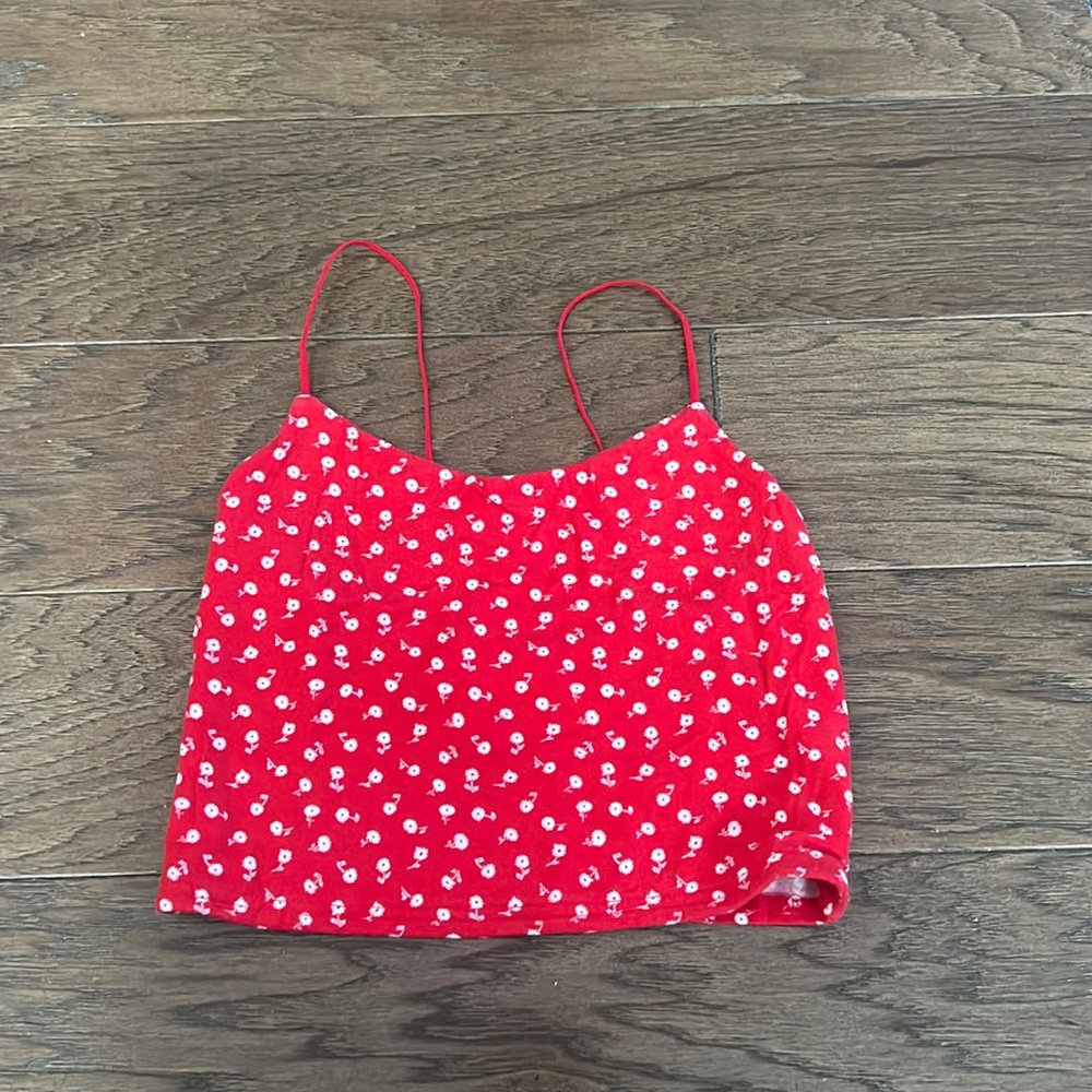 Read floral PacSun top